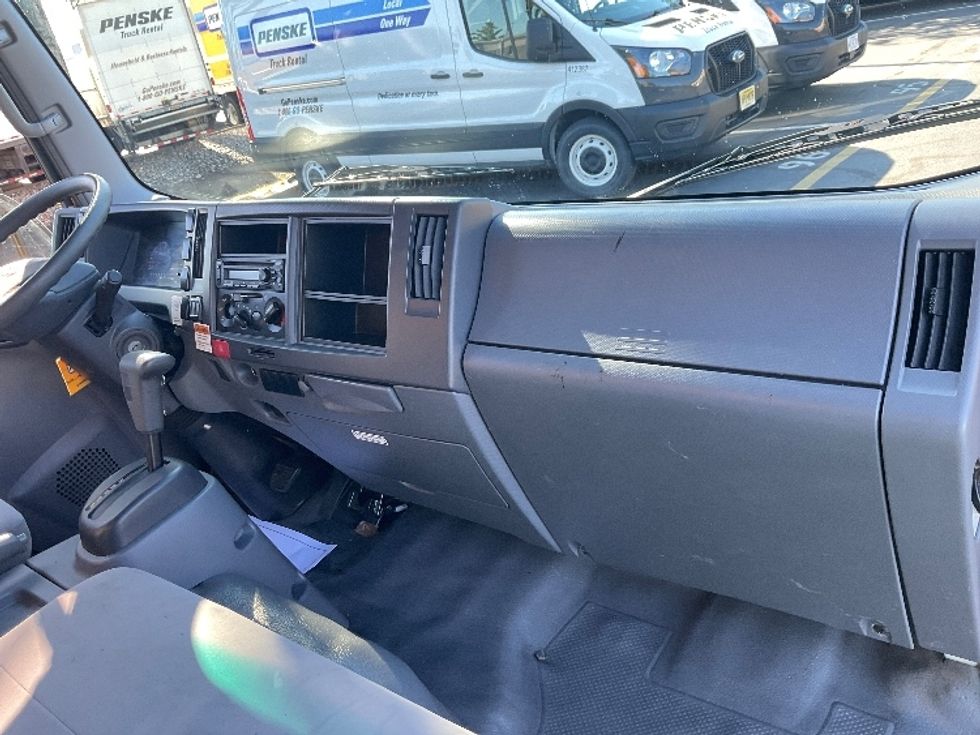 Light Duty Box Truck-Light and Medium Duty Trucks-Isuzu-2021-NPR EFI-New Castle-DE-86,638\n\t\tmiles-$ 39,000 - Image 21