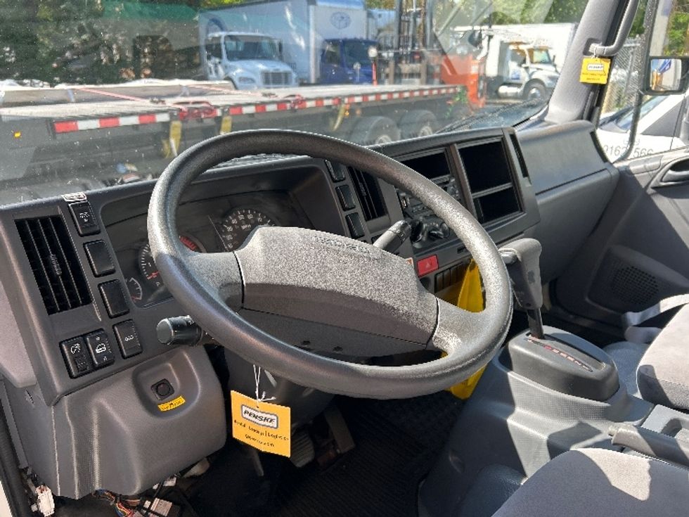 Light Duty Box Truck-Light and Medium Duty Trucks-Isuzu-2021-NPR EFI-Newport News-VA-79,919\n\t\tmiles-$ 44,000 - Image 17