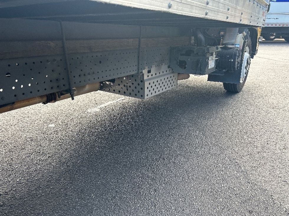 Light Duty Box Truck-Light and Medium Duty Trucks-Isuzu-2021-NPR EFI-Norcross-GA-106,041\n\t\tmiles-$ 37,250 - Image 14