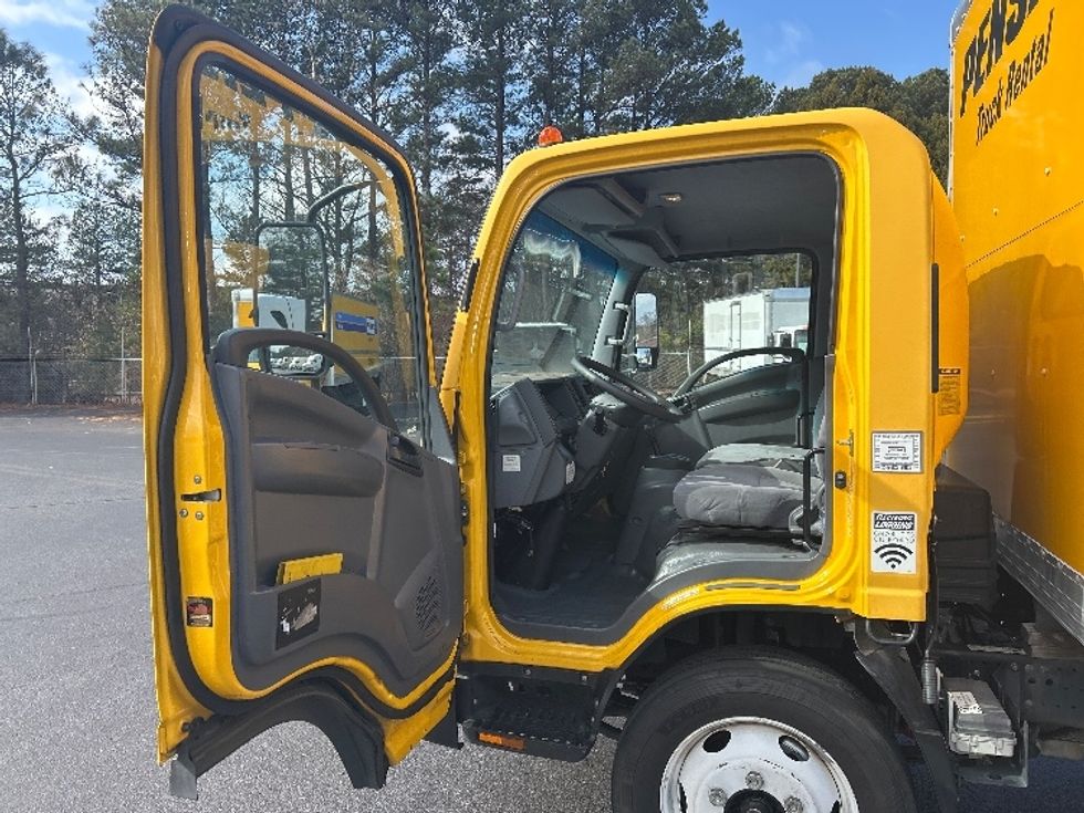 Light Duty Box Truck-Light and Medium Duty Trucks-Isuzu-2021-NPR EFI-Norcross-GA-106,041\n\t\tmiles-$ 37,250 - Image 16