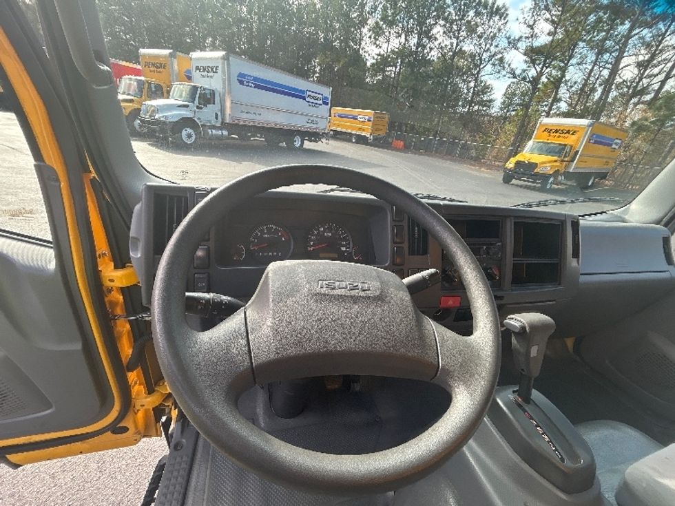 Light Duty Box Truck-Light and Medium Duty Trucks-Isuzu-2021-NPR EFI-Norcross-GA-106,041\n\t\tmiles-$ 37,250 - Image 17