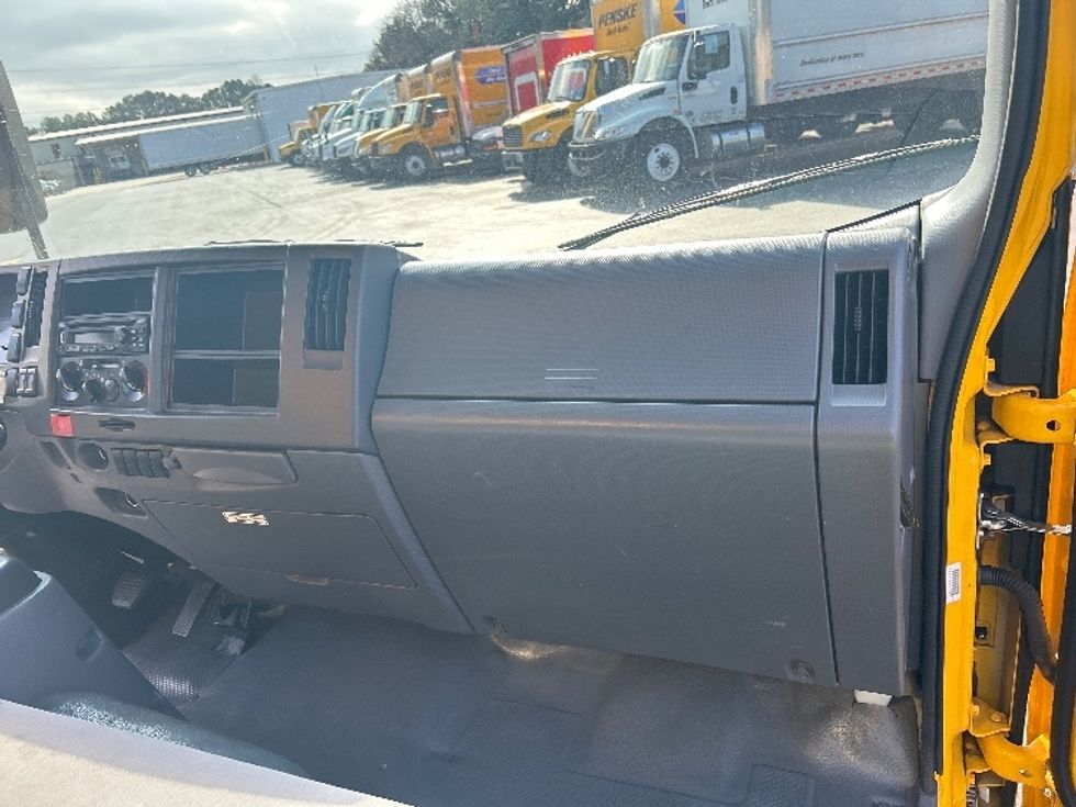 Light Duty Box Truck-Light and Medium Duty Trucks-Isuzu-2021-NPR EFI-Norcross-GA-106,041\n\t\tmiles-$ 37,250 - Image 21