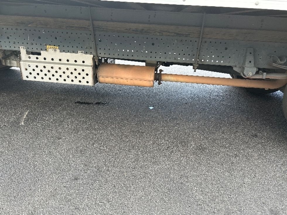 Light Duty Box Truck-Light and Medium Duty Trucks-Isuzu-2021-NPR EFI-Norcross-GA-106,041\n\t\tmiles-$ 37,250 - Image 5