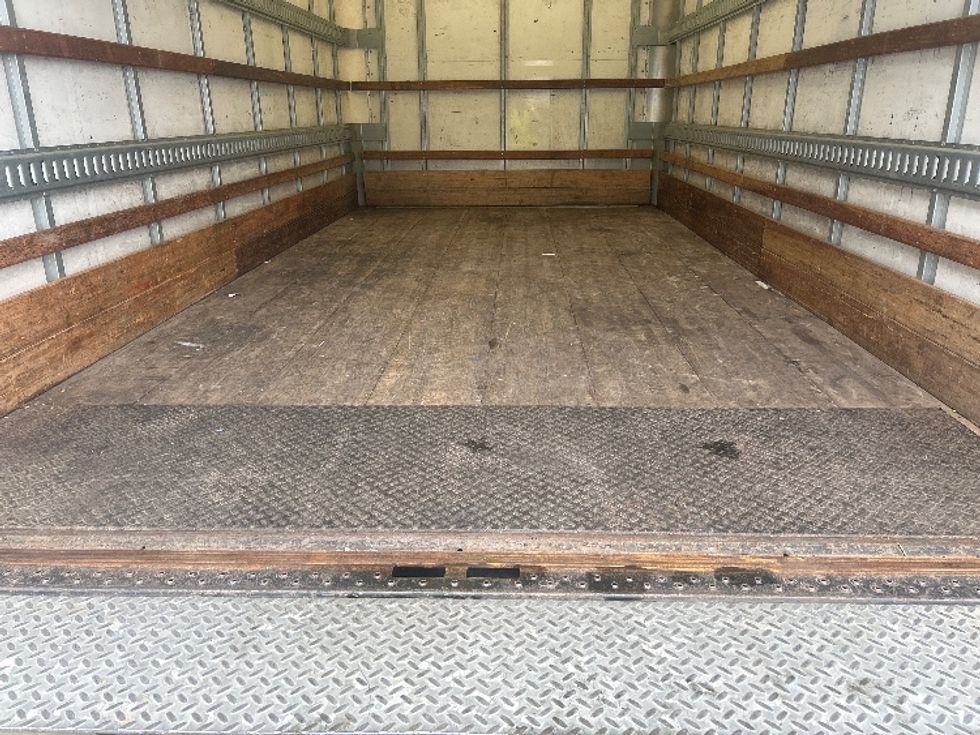 Light Duty Box Truck-Light and Medium Duty Trucks-Isuzu-2021-NPR EFI-Norcross-GA-157,201\n\t\tmiles-$ 28,750 - Image 10