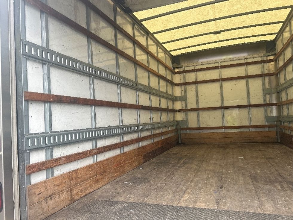 Light Duty Box Truck-Light and Medium Duty Trucks-Isuzu-2021-NPR EFI-Norcross-GA-157,201\n\t\tmiles-$ 28,750 - Image 11
