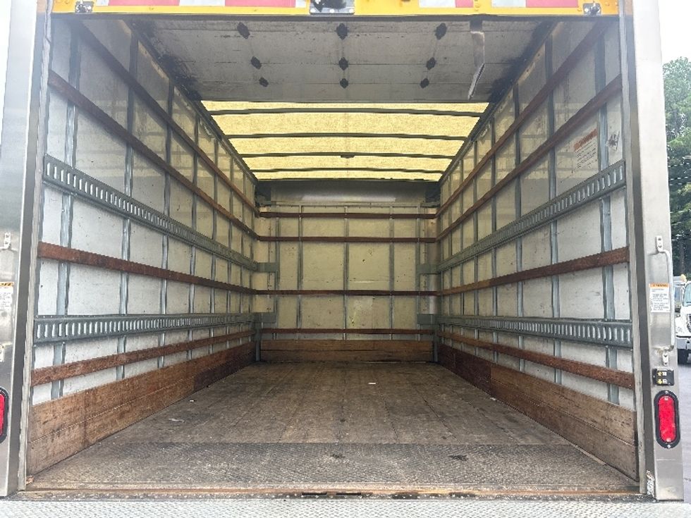 Light Duty Box Truck-Light and Medium Duty Trucks-Isuzu-2021-NPR EFI-Norcross-GA-157,201\n\t\tmiles-$ 28,750 - Image 8