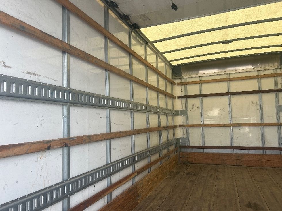 Light Duty Box Truck-Light and Medium Duty Trucks-Isuzu-2021-NPR EFI-Norcross-GA-90,684\n\t\tmiles-$ 39,250 - Image 11