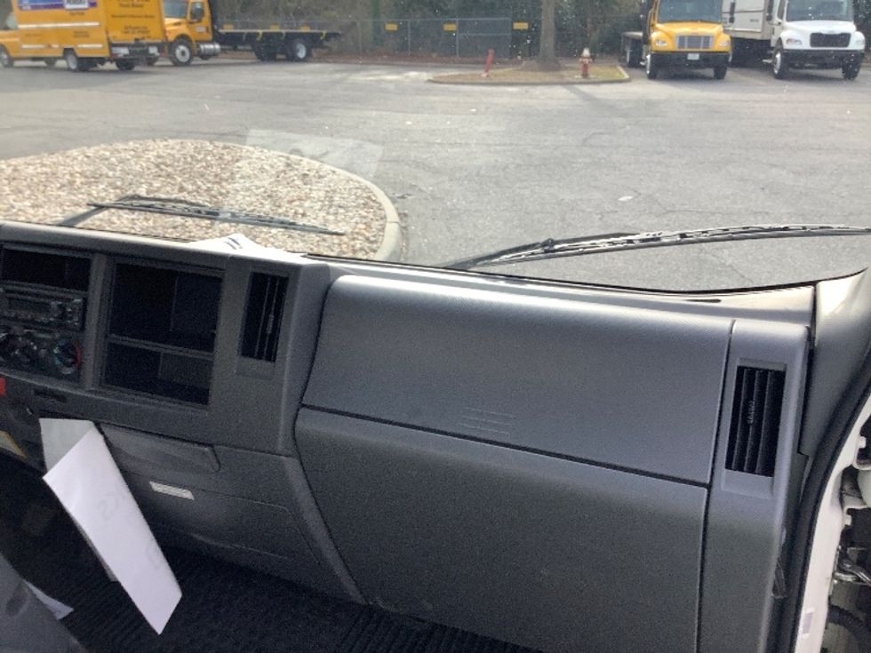 Light Duty Box Truck-Light and Medium Duty Trucks-Isuzu-2021-NPR EFI-Norfolk-VA-105,533\n\t\tmiles-$ 39,750 - Image 21