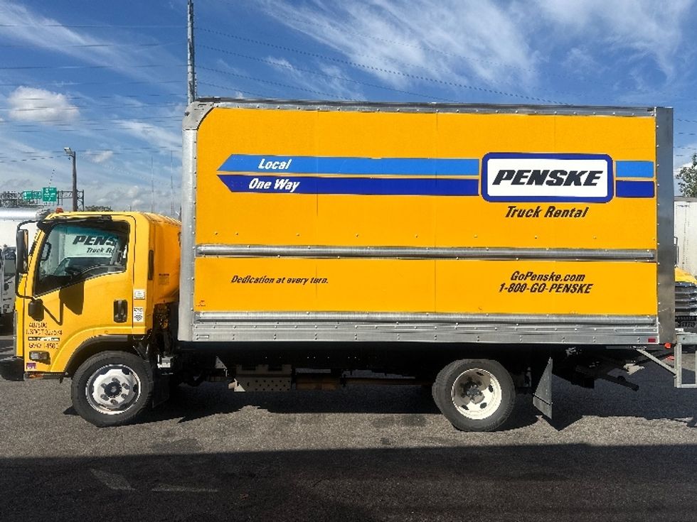 Light Duty Box Truck-Light and Medium Duty Trucks-Isuzu-2021-NPR EFI-North Bergen-NJ-103,866\n\t\tmiles-$ 37,000 - Image 4