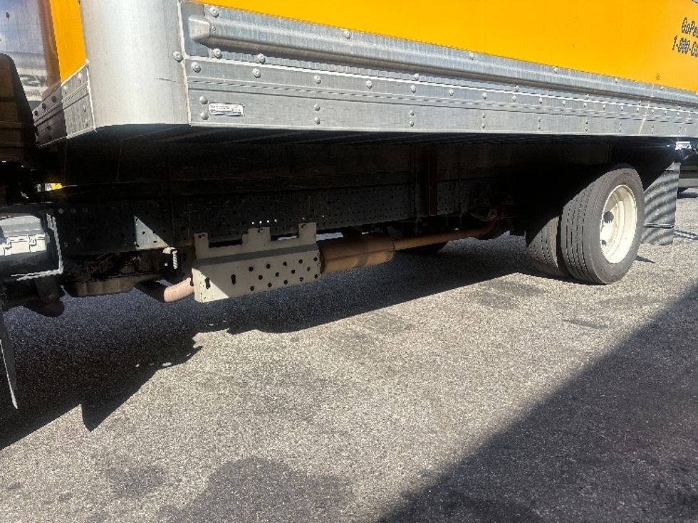 Light Duty Box Truck-Light and Medium Duty Trucks-Isuzu-2021-NPR EFI-North Bergen-NJ-103,866\n\t\tmiles-$ 37,000 - Image 5