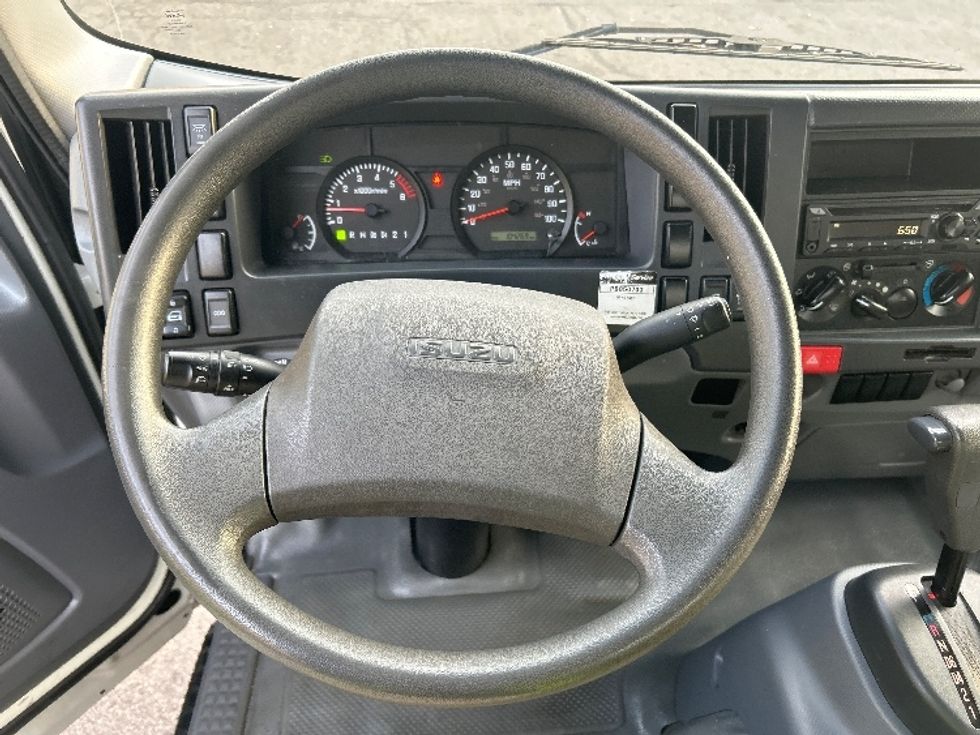 Light Duty Box Truck-Light and Medium Duty Trucks-Isuzu-2021-NPR EFI-North Bergen-NJ-105,117\n\t\tmiles-$ 39,000 - Image 15