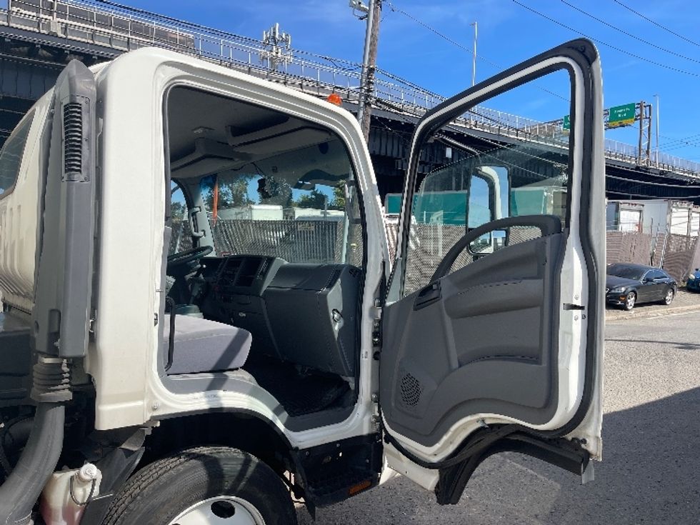 Light Duty Box Truck-Light and Medium Duty Trucks-Isuzu-2021-NPR EFI-North Bergen-NJ-70,259\n\t\tmiles-$ 43,000 - Image 20