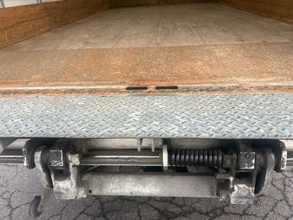 Light Duty Box Truck-Light and Medium Duty Trucks-Isuzu-2021-NPR EFI-Obetz-OH-93,408\n\t\tmiles-$ 37,500 - Image 10