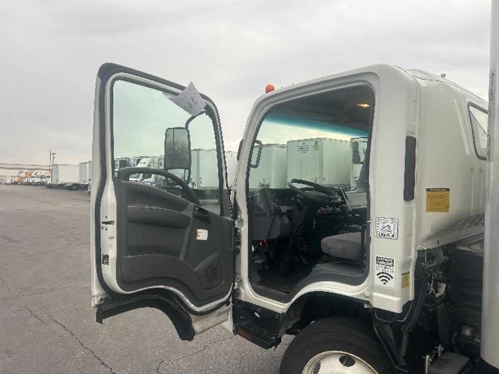 Light Duty Box Truck-Light and Medium Duty Trucks-Isuzu-2021-NPR EFI-Obetz-OH-93,408\n\t\tmiles-$ 37,500 - Image 16