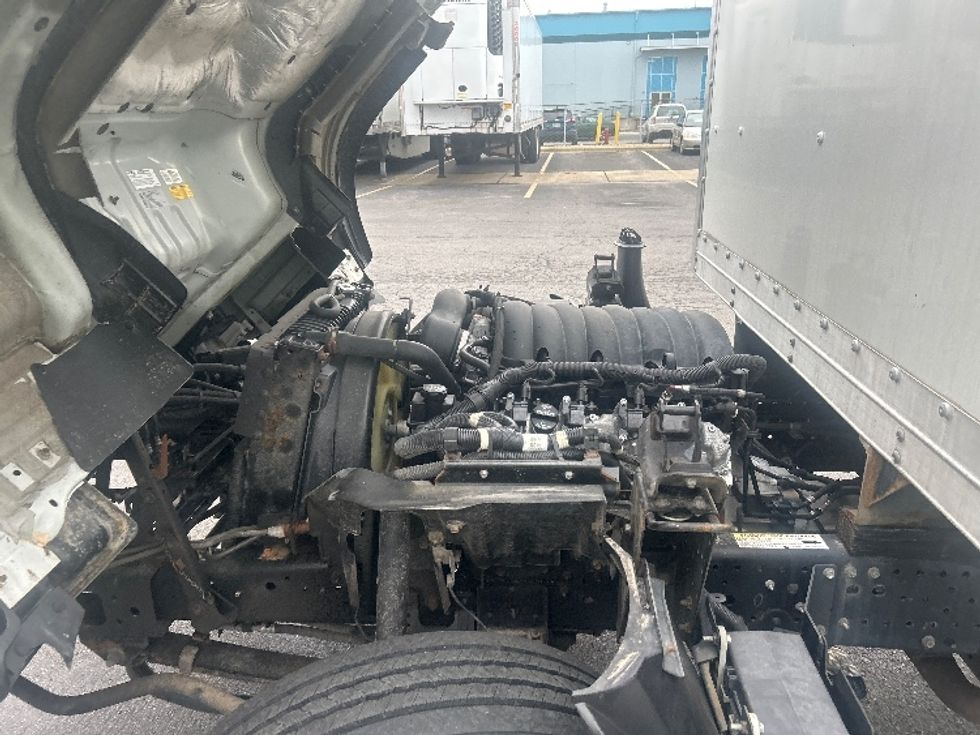 Light Duty Box Truck-Light and Medium Duty Trucks-Isuzu-2021-NPR EFI-Obetz-OH-93,408\n\t\tmiles-$ 37,500 - Image 24