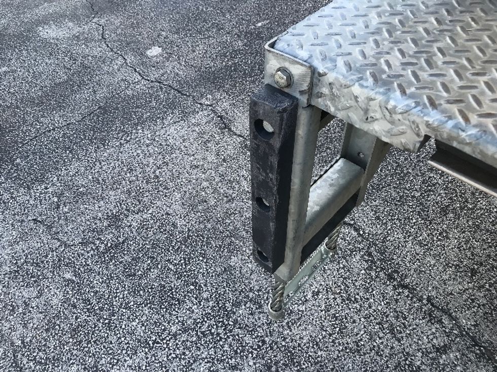 Light Duty Box Truck-Light and Medium Duty Trucks-Isuzu-2021-NPR EFI-Ocala-FL-112,951\n\t\tmiles-$ 37,000 - Image 31