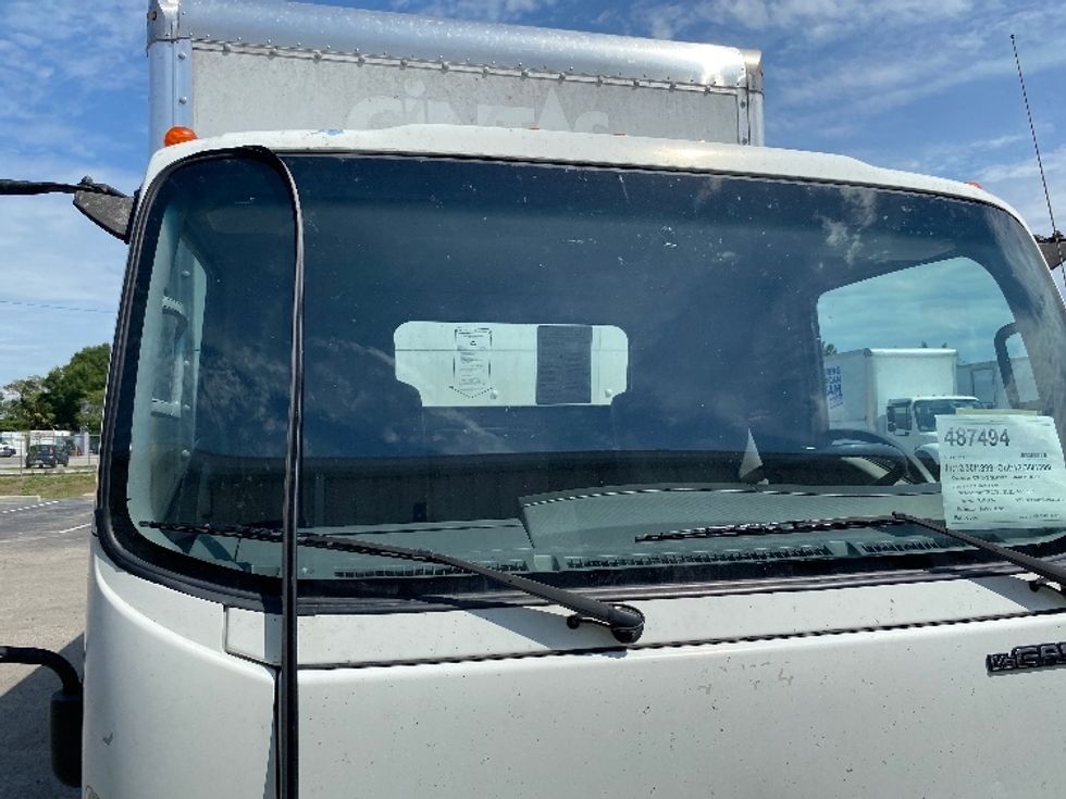 Light Duty Box Truck-Light and Medium Duty Trucks-Isuzu-2021-NPR EFI-Ocala-FL-160,790\n\t\tmiles-$ 30,500 - Image 25