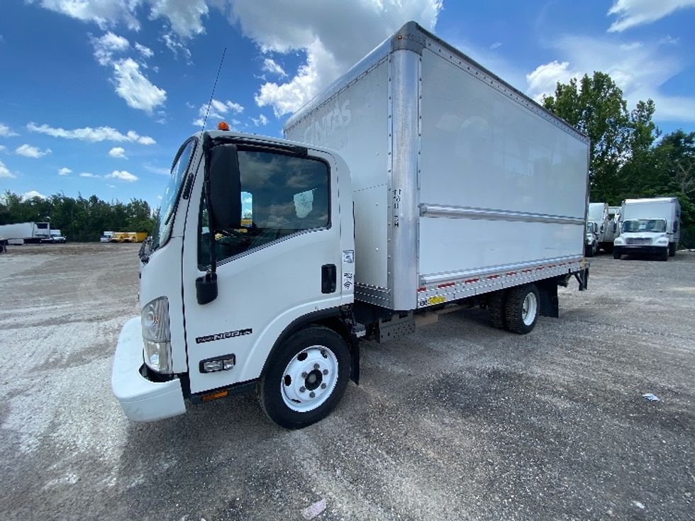 Light Duty Box Truck-Light and Medium Duty Trucks-Isuzu-2021-NPR EFI-Ocala-FL-160,790\n\t\tmiles-$ 30,500 - Image 3