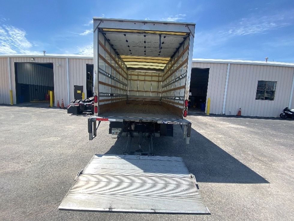 Light Duty Box Truck-Light and Medium Duty Trucks-Isuzu-2021-NPR EFI-Ocala-FL-160,790\n\t\tmiles-$ 30,500 - Image 9