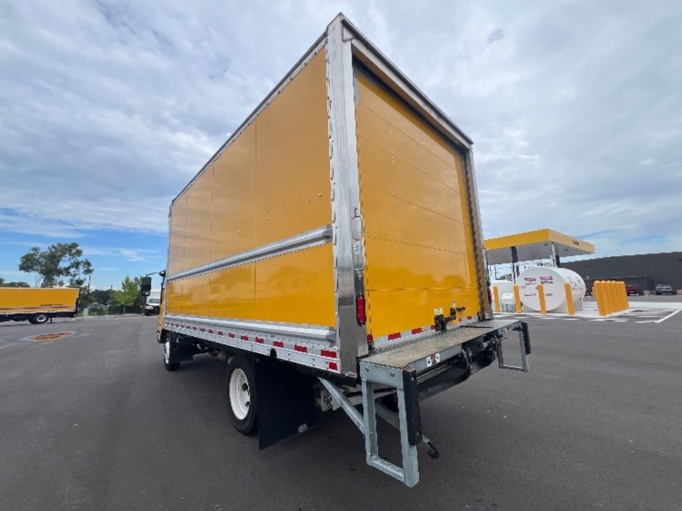 Light Duty Box Truck-Light and Medium Duty Trucks-Isuzu-2021-NPR EFI-Ocala-FL-55,472\n\t\tmiles-$ 44,750 - Image 6