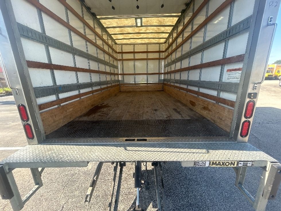 Light Duty Box Truck-Light and Medium Duty Trucks-Isuzu-2021-NPR EFI-Ocala-FL-82,330\n\t\tmiles-$ 40,250 - Image 10