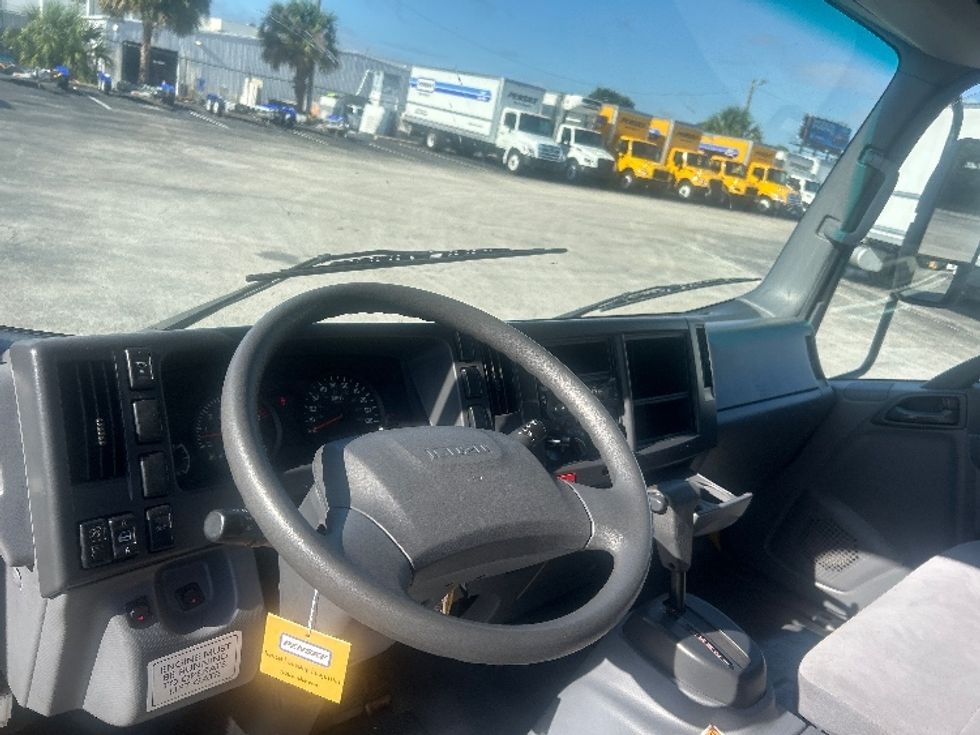 Light Duty Box Truck-Light and Medium Duty Trucks-Isuzu-2021-NPR EFI-Ocala-FL-82,330\n\t\tmiles-$ 40,250 - Image 17