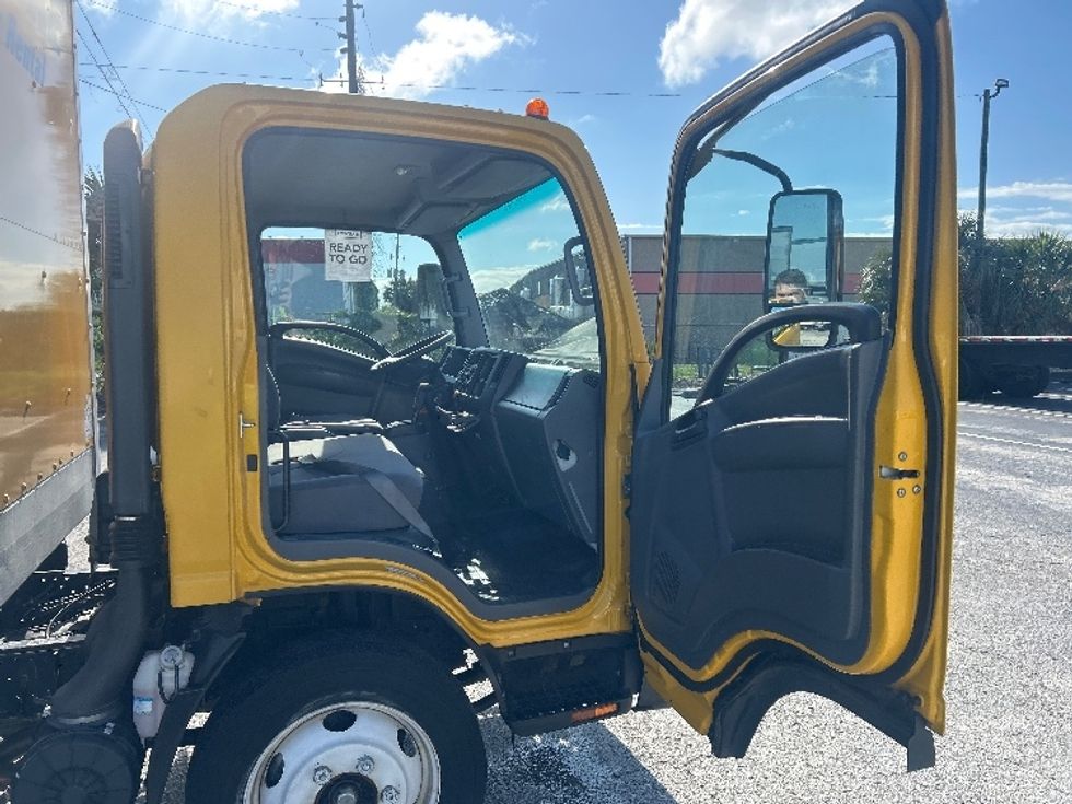 Light Duty Box Truck-Light and Medium Duty Trucks-Isuzu-2021-NPR EFI-Ocala-FL-82,330\n\t\tmiles-$ 40,250 - Image 20