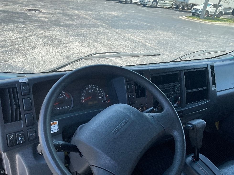 Light Duty Box Truck-Light and Medium Duty Trucks-Isuzu-2021-NPR EFI-Ocala-FL-92,379\n\t\tmiles-$ 40,500 - Image 18