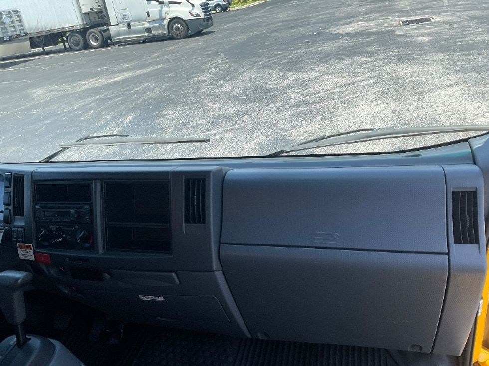 Light Duty Box Truck-Light and Medium Duty Trucks-Isuzu-2021-NPR EFI-Ocala-FL-92,379\n\t\tmiles-$ 40,500 - Image 21
