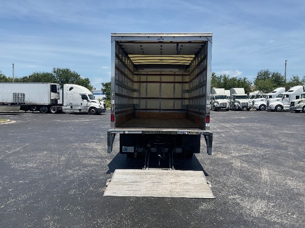 Light Duty Box Truck-Light and Medium Duty Trucks-Isuzu-2021-NPR EFI-Ocala-FL-92,379\n\t\tmiles-$ 40,500 - Image 9