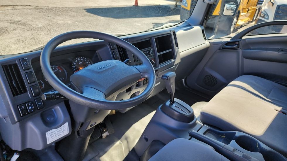 Light Duty Box Truck-Light and Medium Duty Trucks-Isuzu-2021-NPR EFI-Ocala-FL-99,288\n\t\tmiles-$ 40,500 - Image 14