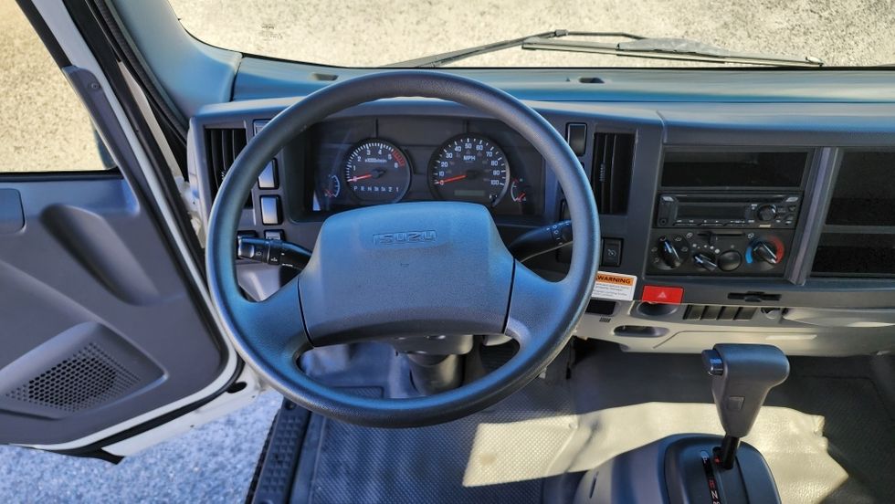 Light Duty Box Truck-Light and Medium Duty Trucks-Isuzu-2021-NPR EFI-Ocala-FL-99,288\n\t\tmiles-$ 40,500 - Image 15