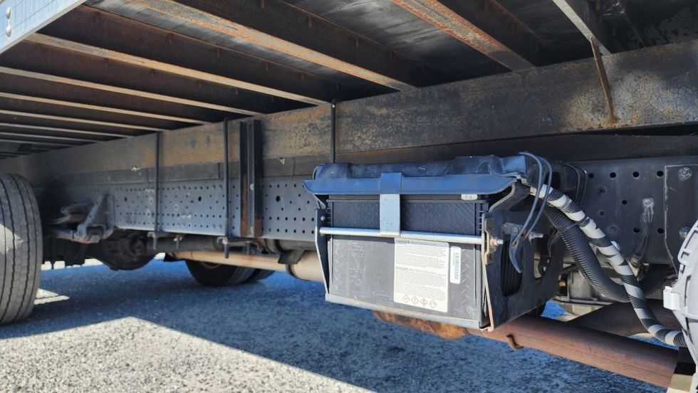 Light Duty Box Truck-Light and Medium Duty Trucks-Isuzu-2021-NPR EFI-Ocala-FL-99,288\n\t\tmiles-$ 40,500 - Image 19