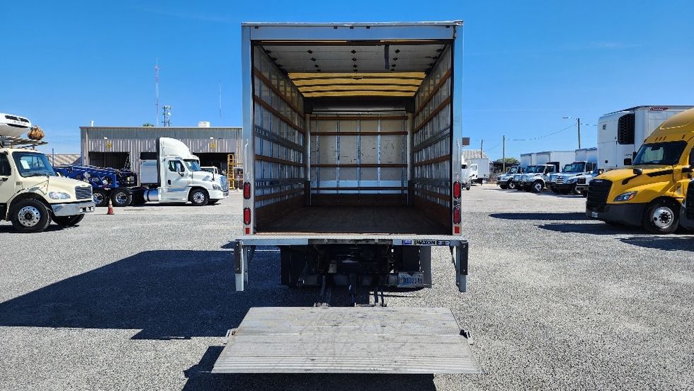 Light Duty Box Truck-Light and Medium Duty Trucks-Isuzu-2021-NPR EFI-Ocala-FL-99,288\n\t\tmiles-$ 40,500 - Image 9