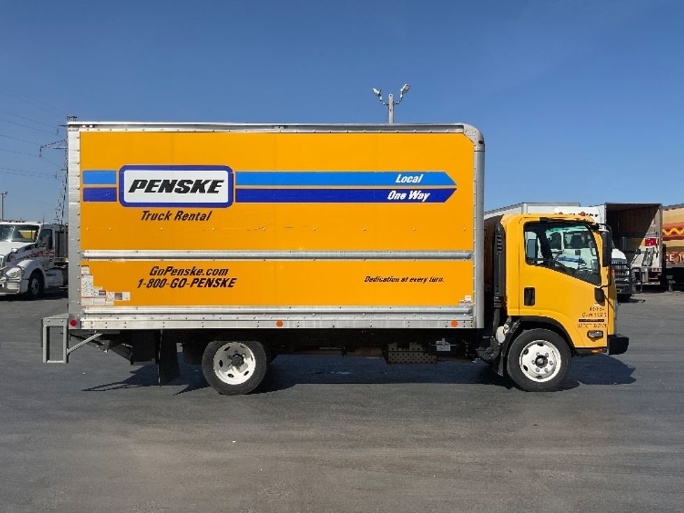 Light Duty Box Truck-Light and Medium Duty Trucks-Isuzu-2021-NPR EFI-Oklahoma City-OK-75,832\n\t\tmiles-$ 41,000 - Image 15