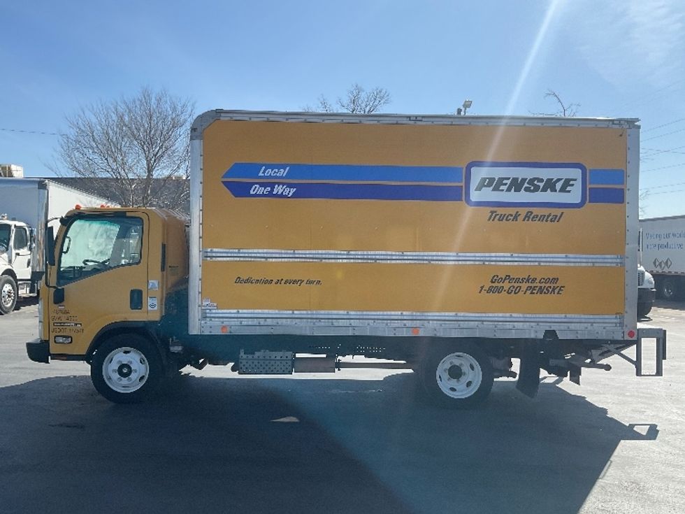 Light Duty Box Truck-Light and Medium Duty Trucks-Isuzu-2021-NPR EFI-Oklahoma City-OK-75,832\n\t\tmiles-$ 41,000 - Image 4