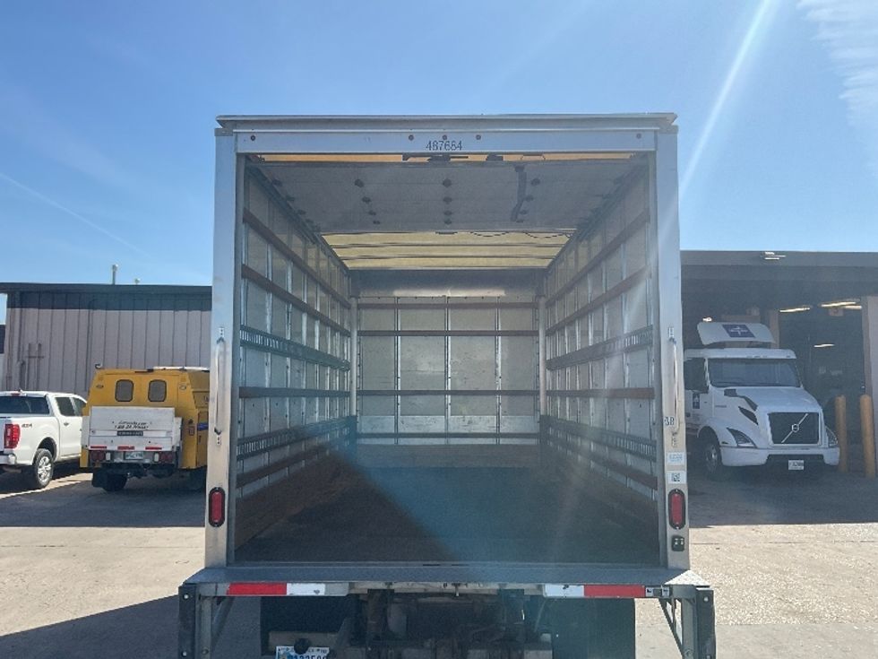 Light Duty Box Truck-Light and Medium Duty Trucks-Isuzu-2021-NPR EFI-Oklahoma City-OK-75,832\n\t\tmiles-$ 41,000 - Image 8