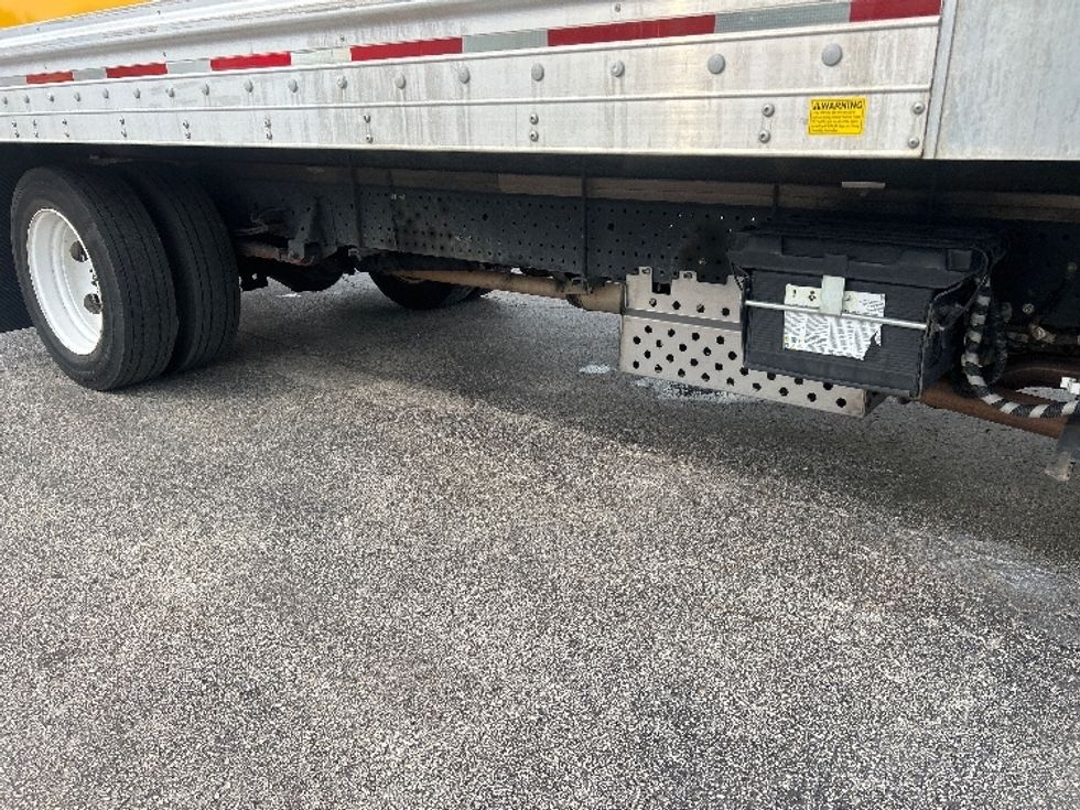 Light Duty Box Truck-Light and Medium Duty Trucks-Isuzu-2021-NPR EFI-Orlando-FL-103,170\n\t\tmiles-$ 37,250 - Image 14