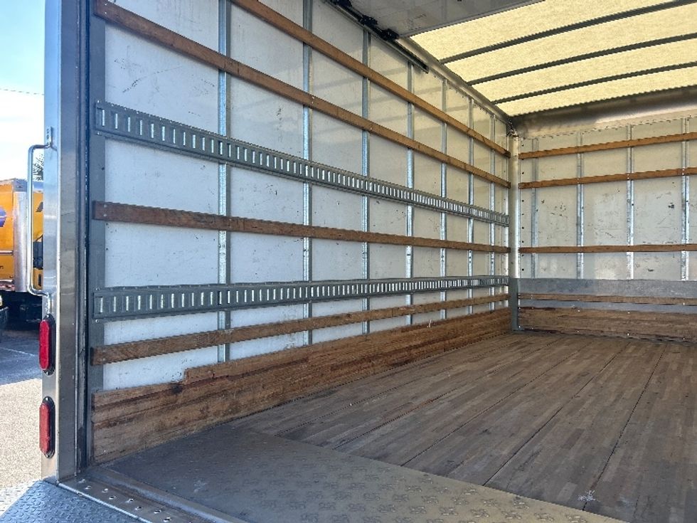 Light Duty Box Truck-Light and Medium Duty Trucks-Isuzu-2021-NPR EFI-Orlando-FL-104,336\n\t\tmiles-$ 39,500 - Image 11