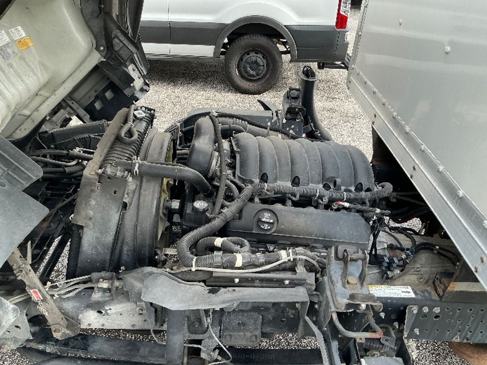 Light Duty Box Truck-Light and Medium Duty Trucks-Isuzu-2021-NPR EFI-Orlando-FL-116,316\n\t\tmiles-$ 38,750 - Image 24