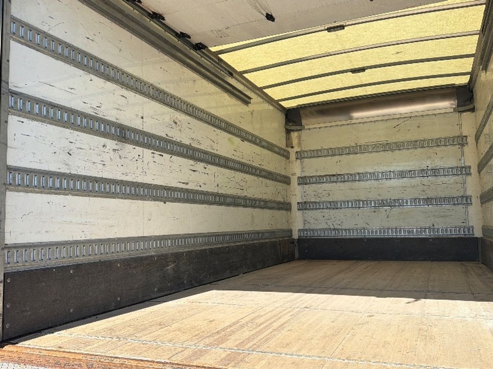 Light Duty Box Truck-Light and Medium Duty Trucks-Isuzu-2021-NPR EFI-Parsippany-NJ-122,728\n\t\tmiles-$ 39,500 - Image 11