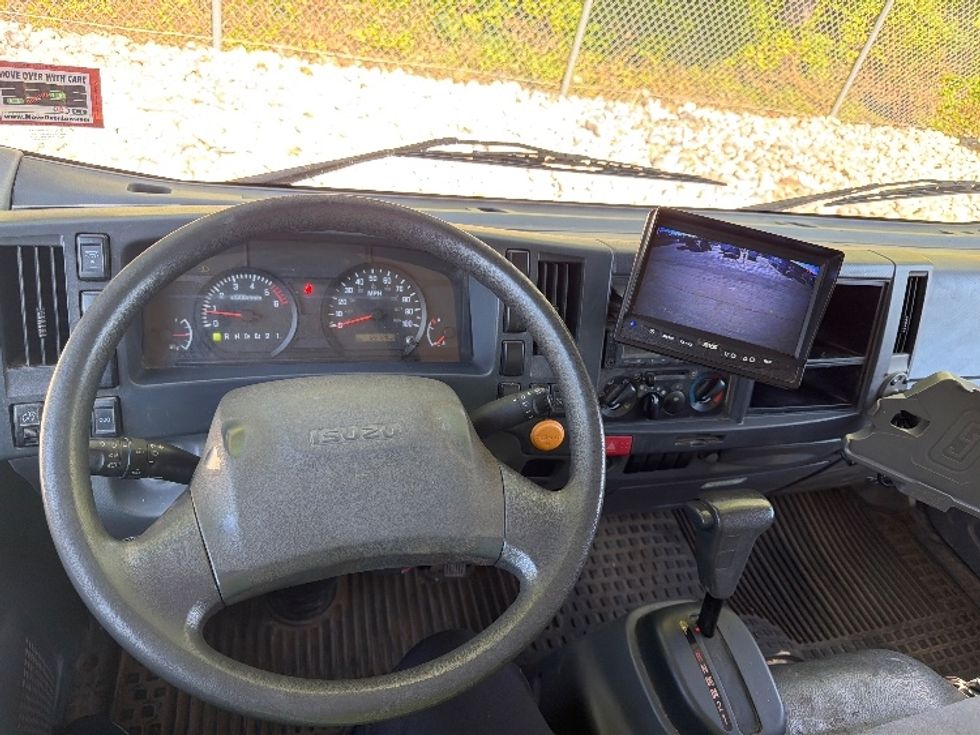 Light Duty Box Truck-Light and Medium Duty Trucks-Isuzu-2021-NPR EFI-Parsippany-NJ-122,728\n\t\tmiles-$ 39,500 - Image 18