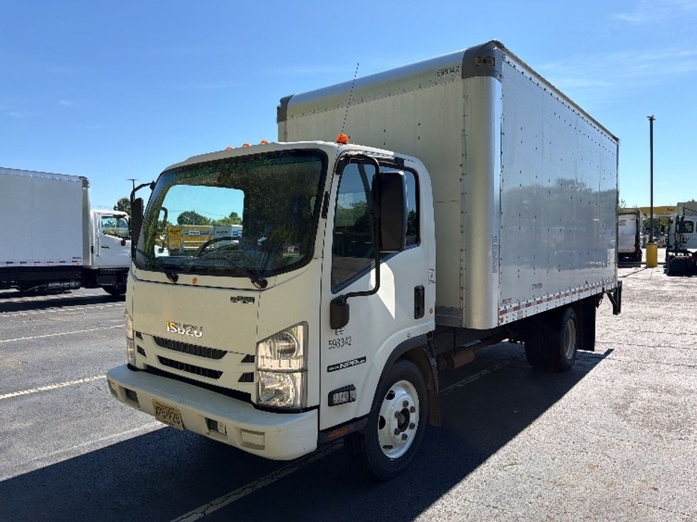 Light Duty Box Truck-Light and Medium Duty Trucks-Isuzu-2021-NPR EFI-Parsippany-NJ-122,728\n\t\tmiles-$ 39,500 - Image 3