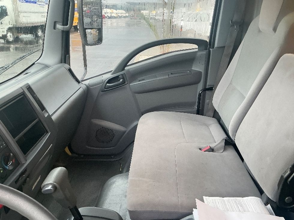 Light Duty Box Truck-Light and Medium Duty Trucks-Isuzu-2021-NPR EFI-Pensacola-FL-109,630\n\t\tmiles-$ 37,500 - Image 19