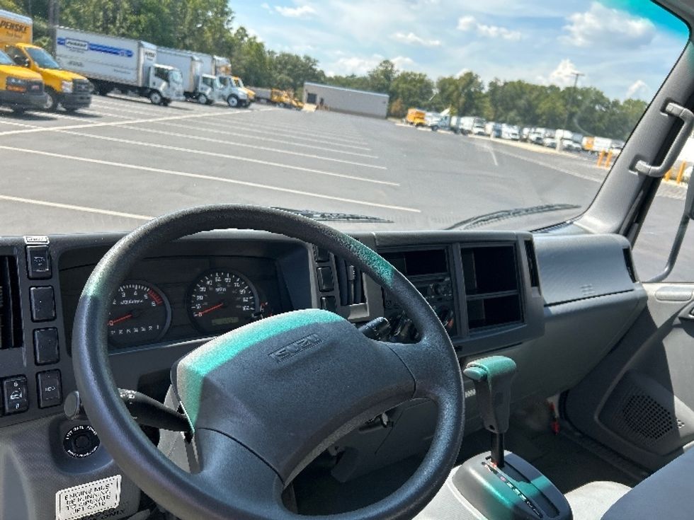 Light Duty Box Truck-Light and Medium Duty Trucks-Isuzu-2021-NPR EFI-Pensacola-FL-112,300\n\t\tmiles-$ 39,500 - Image 18