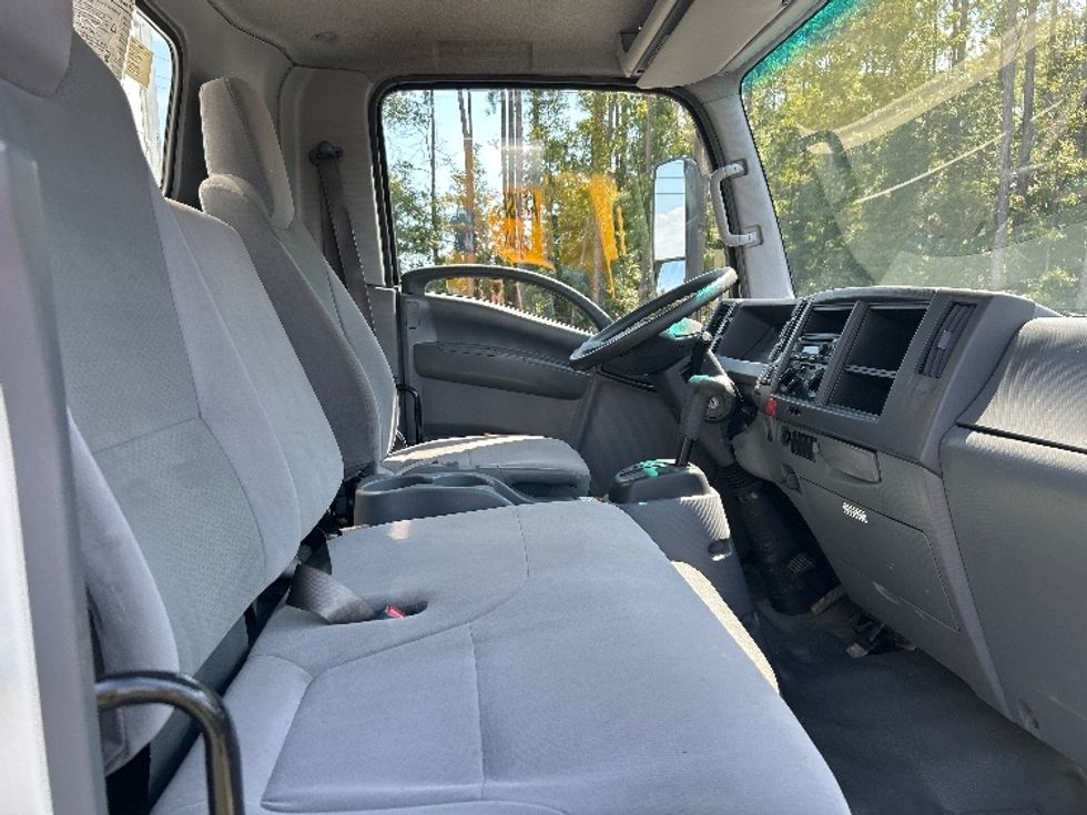 Light Duty Box Truck-Light and Medium Duty Trucks-Isuzu-2021-NPR EFI-Pensacola-FL-112,300\n\t\tmiles-$ 39,500 - Image 22