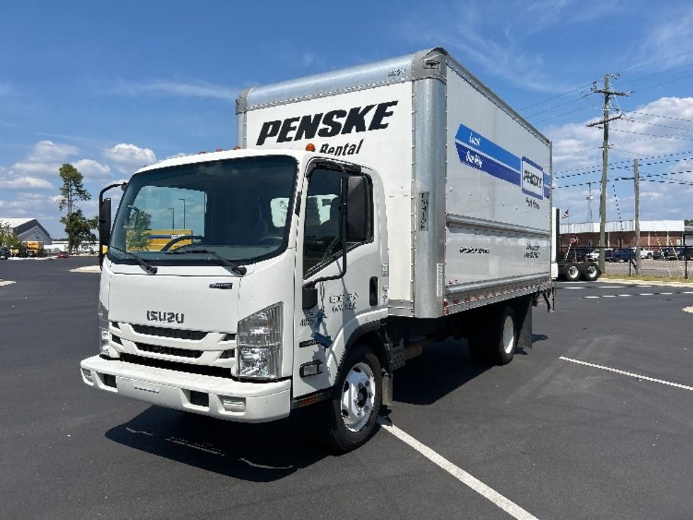 2021 Isuzu NPR photo 3
