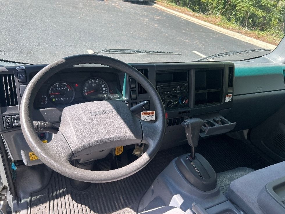 Light Duty Box Truck-Light and Medium Duty Trucks-Isuzu-2021-NPR EFI-Pensacola-FL-44,164\n\t\tmiles-$ 48,750 - Image 18