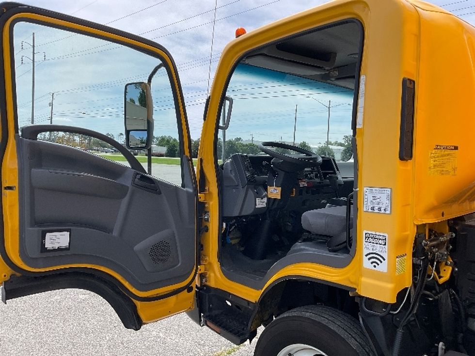 Light Duty Box Truck-Light and Medium Duty Trucks-Isuzu-2021-NPR EFI-Pensacola-FL-92,401\n\t\tmiles-$ 40,500 - Image 16