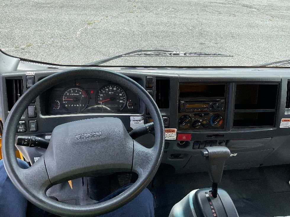 Light Duty Box Truck-Light and Medium Duty Trucks-Isuzu-2021-NPR EFI-Pensacola-FL-92,401\n\t\tmiles-$ 40,500 - Image 18